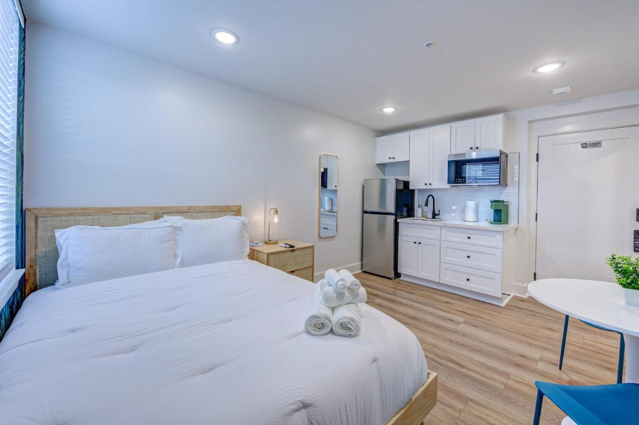 Roaring Tigers Studio Apartment Galveston Kültér fotó